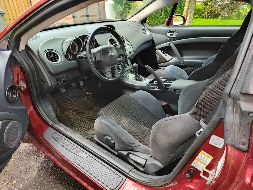 2006 Mitsubishi Eclipse 4th Gen - Image 10 of 12