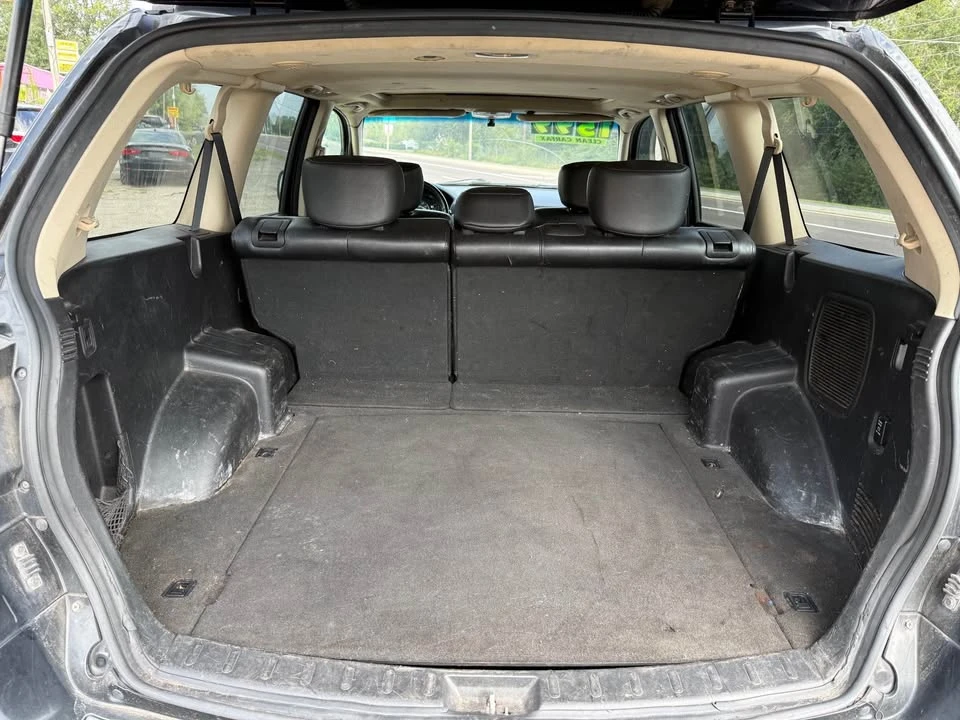 2006 Mitsubishi Endeavor - Image 12 of 17
