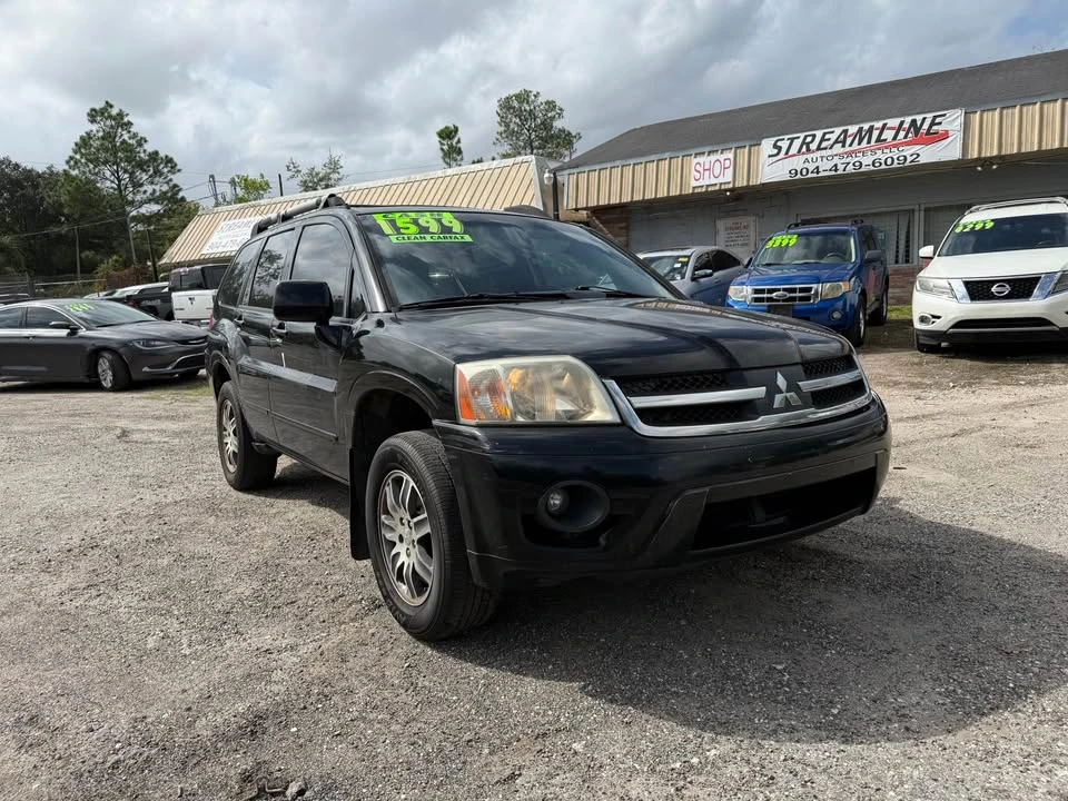 2006 Mitsubishi Endeavor - Image 9 of 17