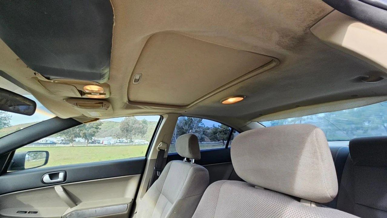 2006 Mitsubishi Galant 9th Gen - Image 27 of 28