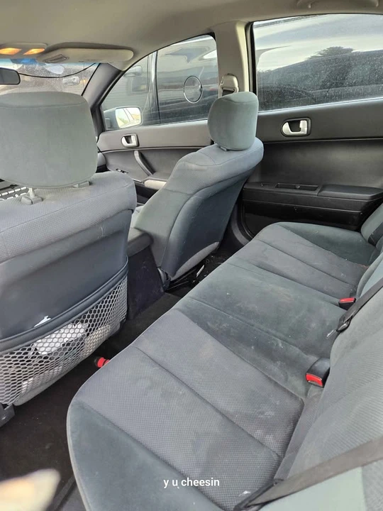 2006 Mitsubishi Galant 9th Gen - Image 5 of 10