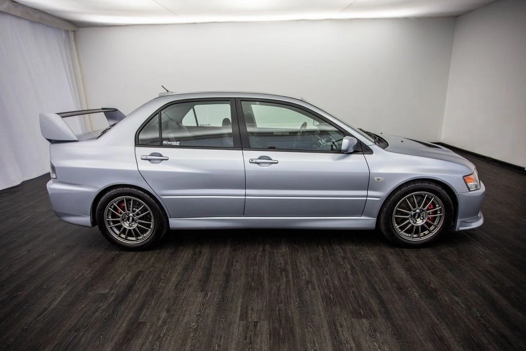 2006 Mitsubishi Lancer Evolution IX 8th Gen - Image 6 of 12