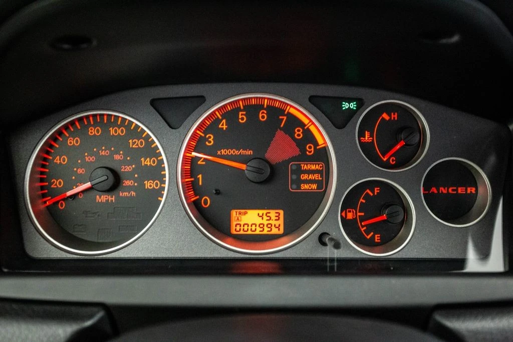 2006 Mitsubishi Lancer Evolution IX 8th Gen - Image 9 of 12