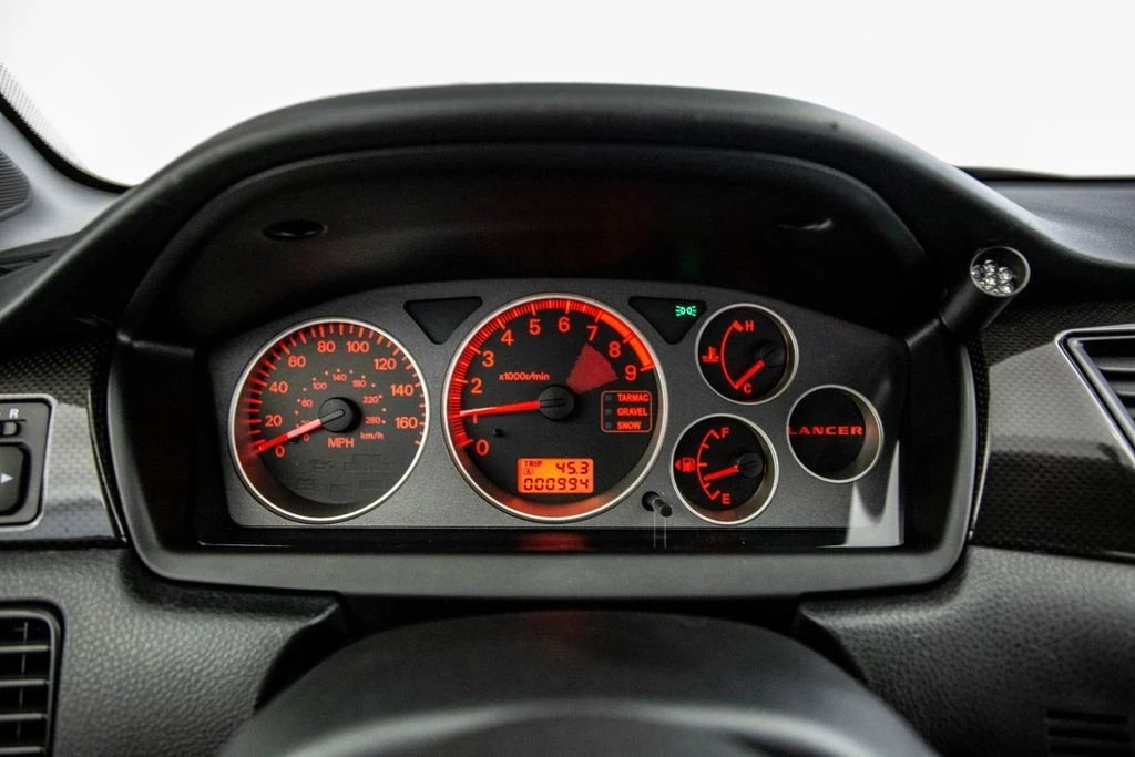 2006 Mitsubishi Lancer Evolution IX 8th Gen - Image 8 of 12