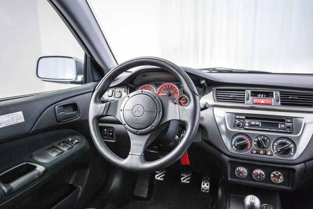 2006 Mitsubishi Lancer Evolution IX 8th Gen - Image 4 of 12