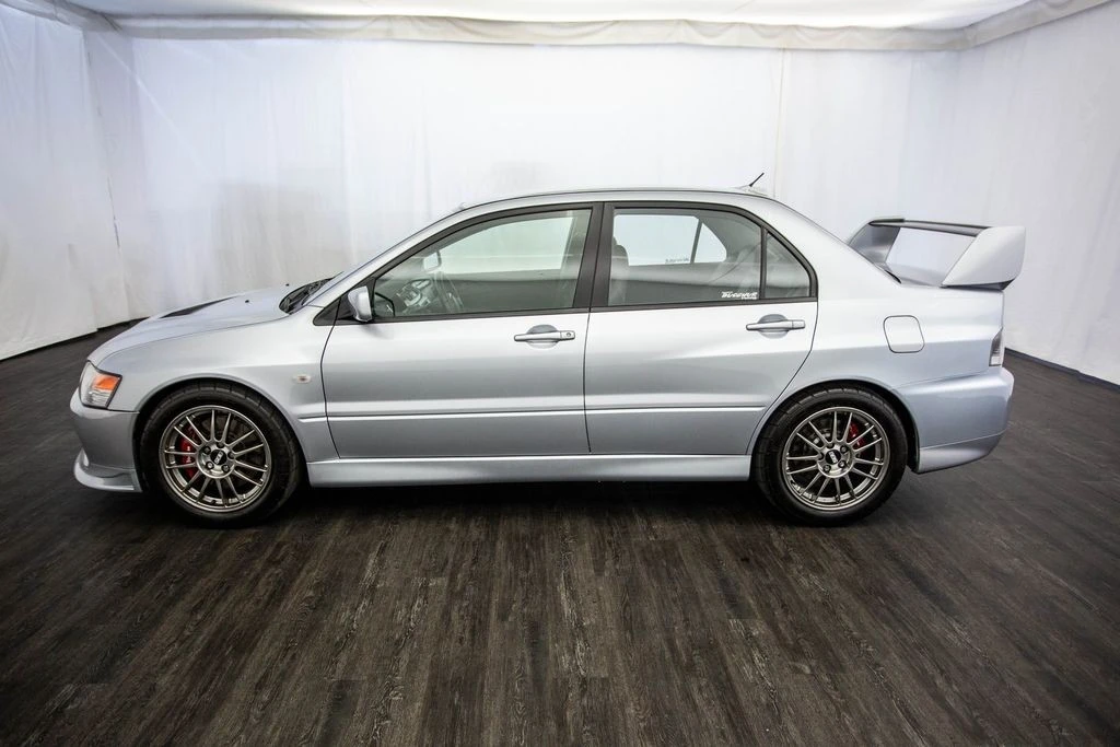 2006 Mitsubishi Lancer Evolution IX 8th Gen - Image 7 of 12