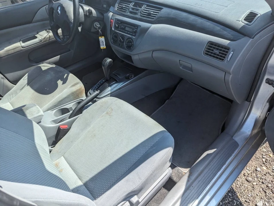 2006 Mitsubishi Lancer 8th Gen - Image 15 of 21