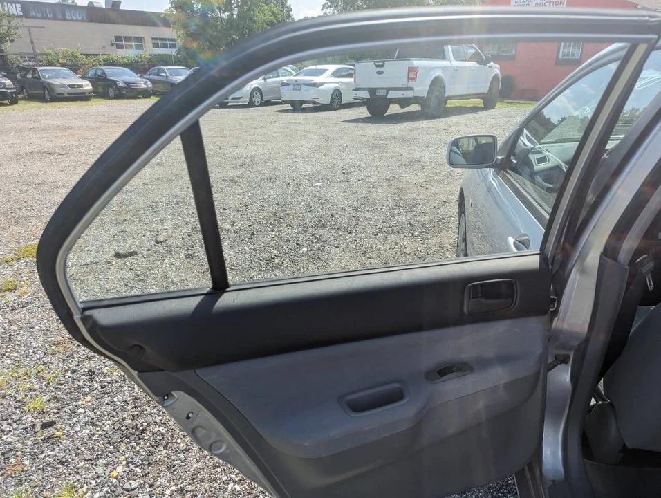 2006 Mitsubishi Lancer 8th Gen - Image 17 of 21