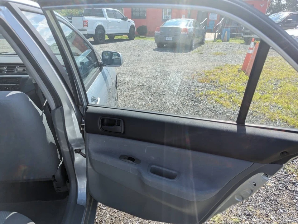 2006 Mitsubishi Lancer 8th Gen - Image 16 of 21