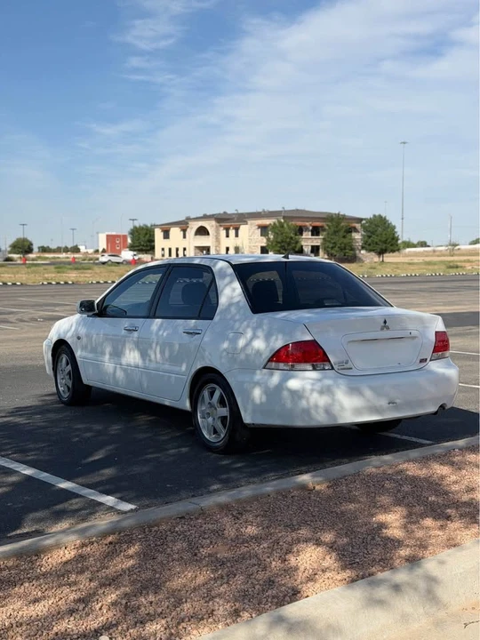 2006 Mitsubishi Lancer 8th Gen - Image 4 of 10