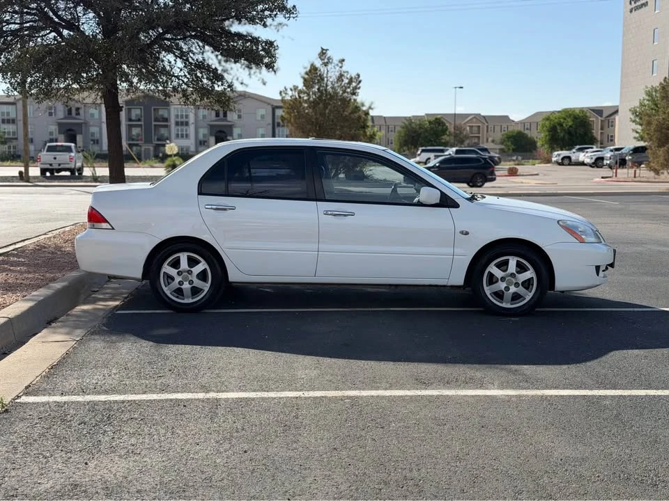 2006 Mitsubishi Lancer 8th Gen - Image 6 of 10
