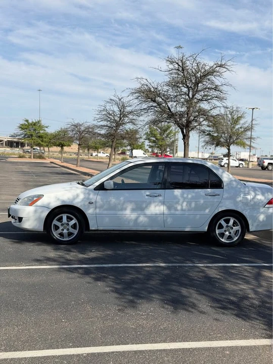 2006 Mitsubishi Lancer 8th Gen - Image 5 of 10
