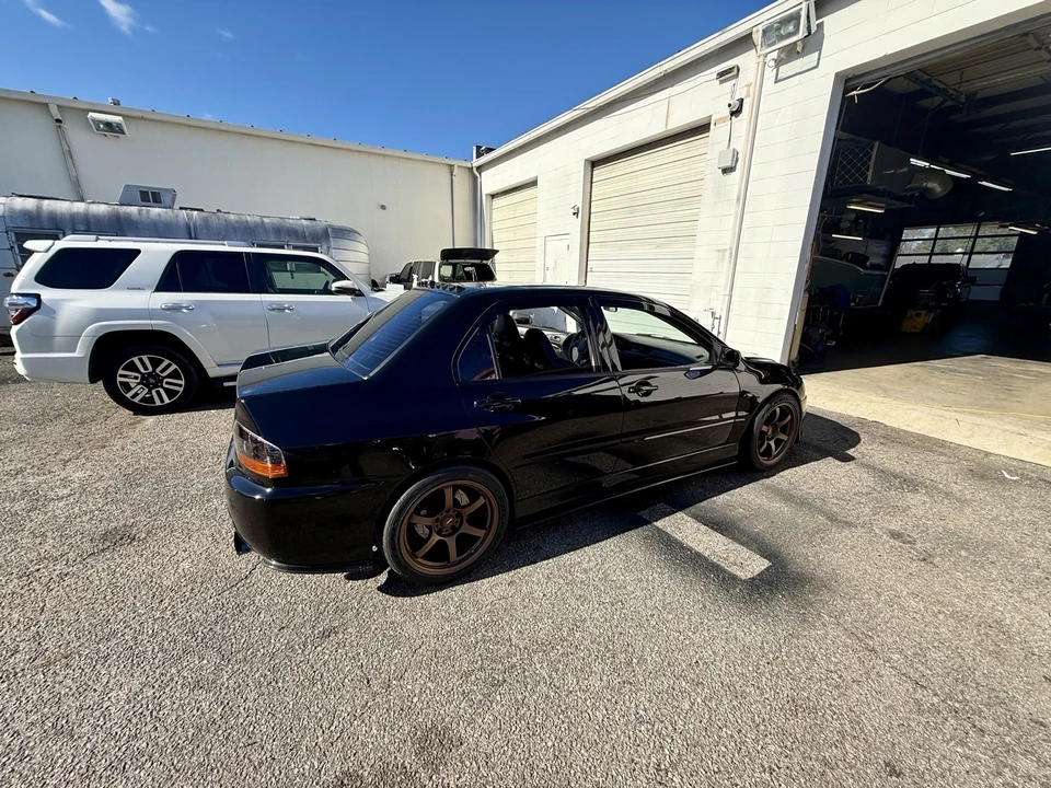 2006 Mitsubishi Lancer Evolution IX 8th Gen - Image 9 of 20