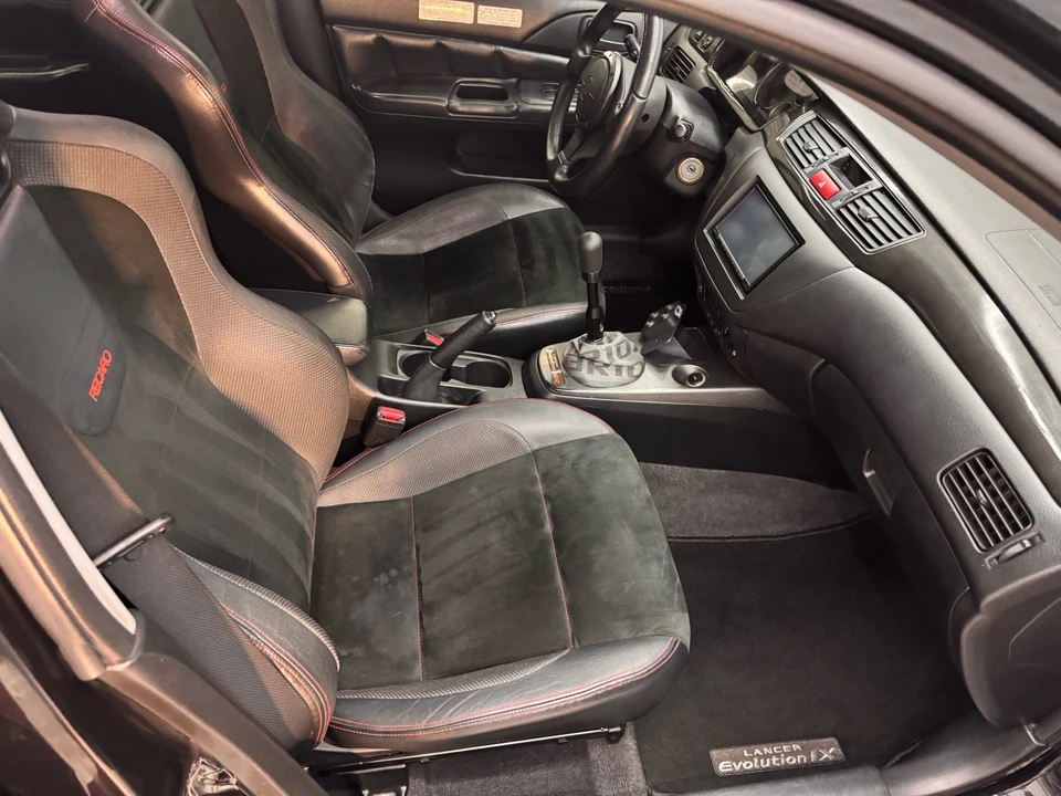2006 Mitsubishi Lancer Evolution IX 8th Gen - Image 16 of 20
