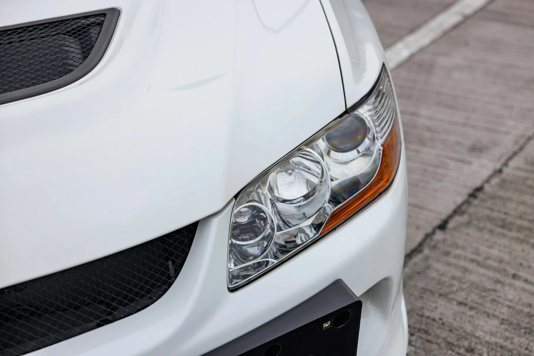 2006 Mitsubishi Lancer Evolution IX 8th Gen - Image 16 of 21