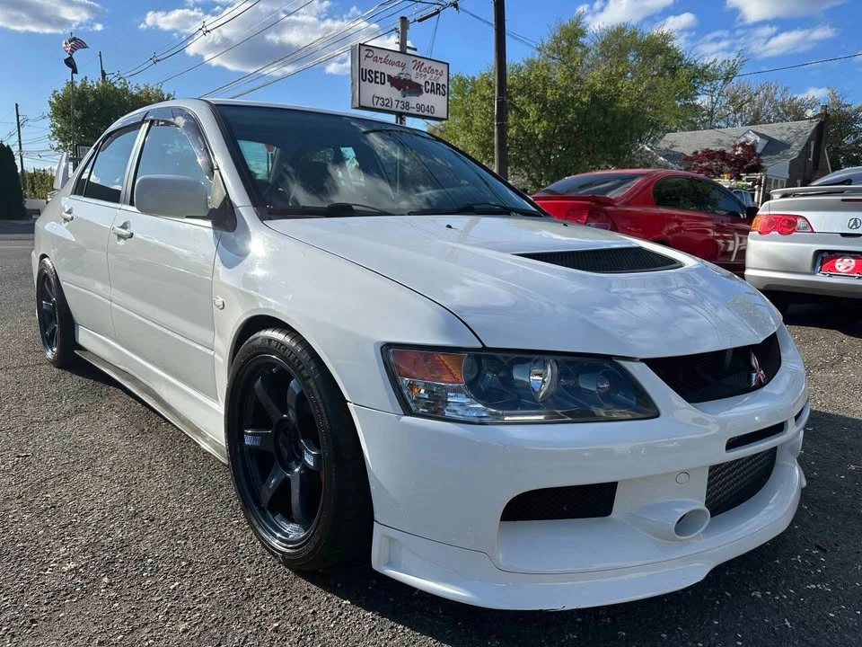 2006 Mitsubishi Lancer Evolution IX 8th Gen - Image 2 of 14