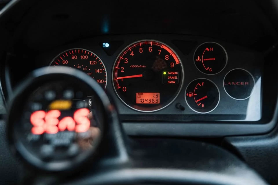 2006 Mitsubishi Lancer Evolution IX 8th Gen - Image 9 of 11