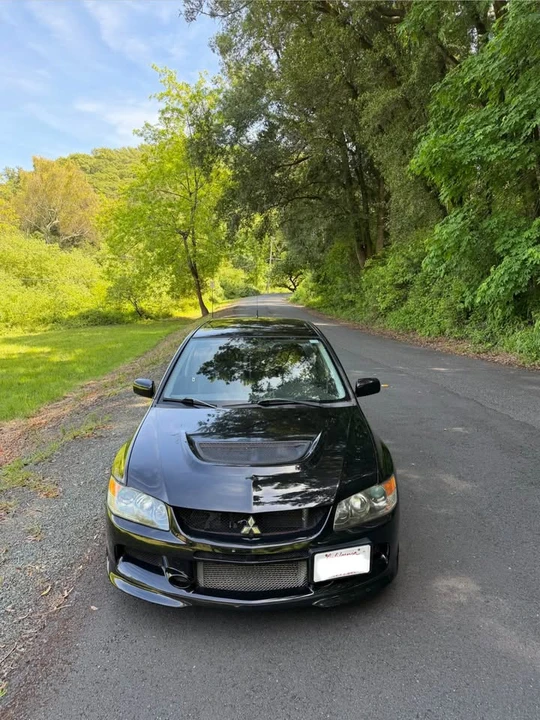2006 Mitsubishi Lancer Evolution IX 8th Gen - Image 2 of 10