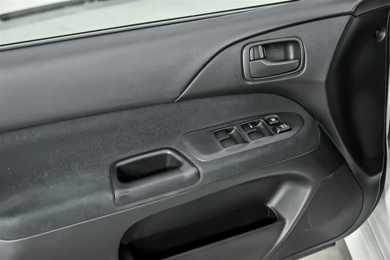2006 Mitsubishi Lancer Evolution IX 8th Gen - Image 18 of 21
