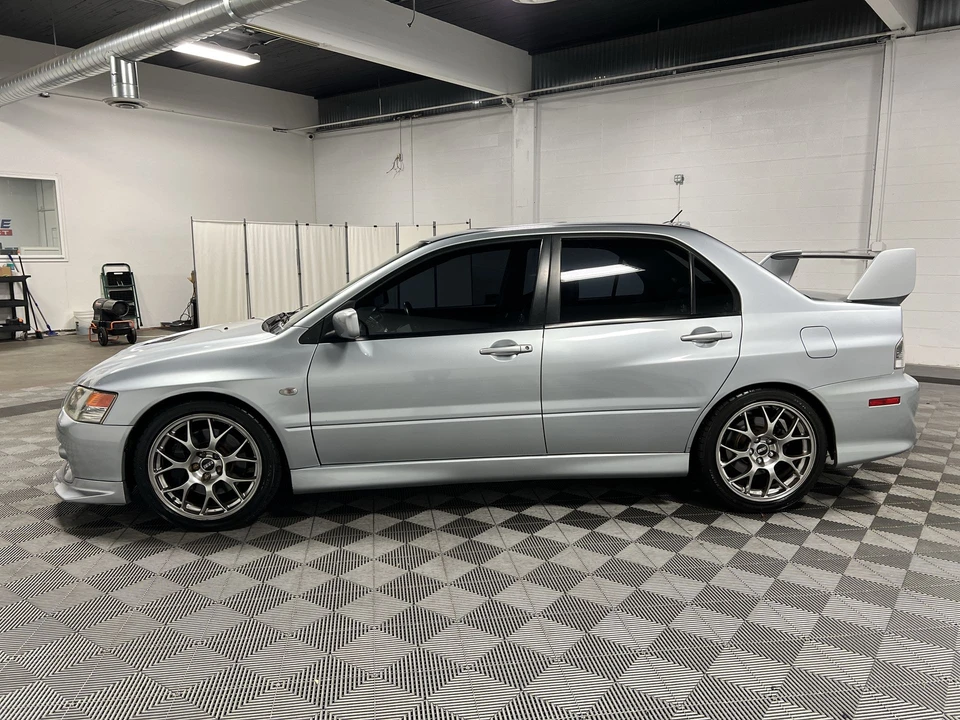 2006 Mitsubishi Lancer Evolution IX 8th Gen - Image 15 of 31