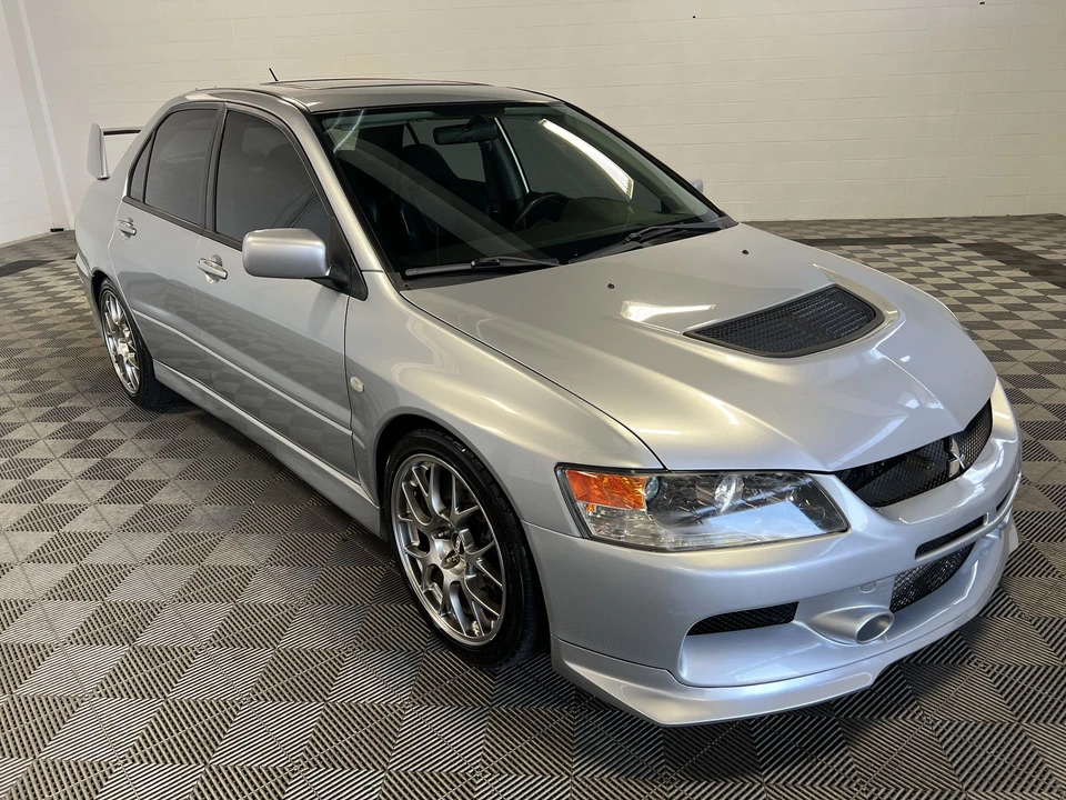 2006 Mitsubishi Lancer Evolution IX 8th Gen - Image 7 of 31