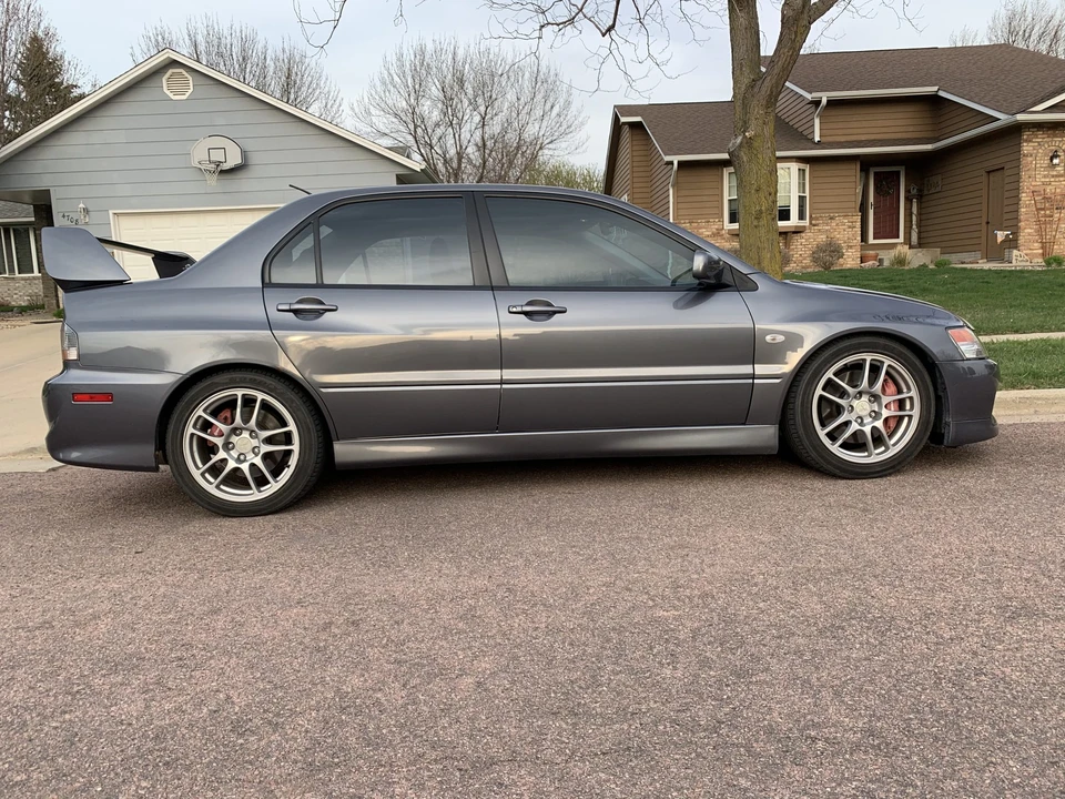2006 Mitsubishi Lancer Evolution IX 8th Gen - Image 10 of 31
