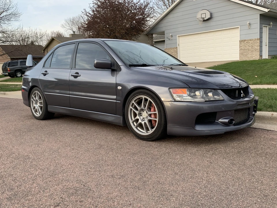 2006 Mitsubishi Lancer Evolution IX 8th Gen - Image 2 of 31