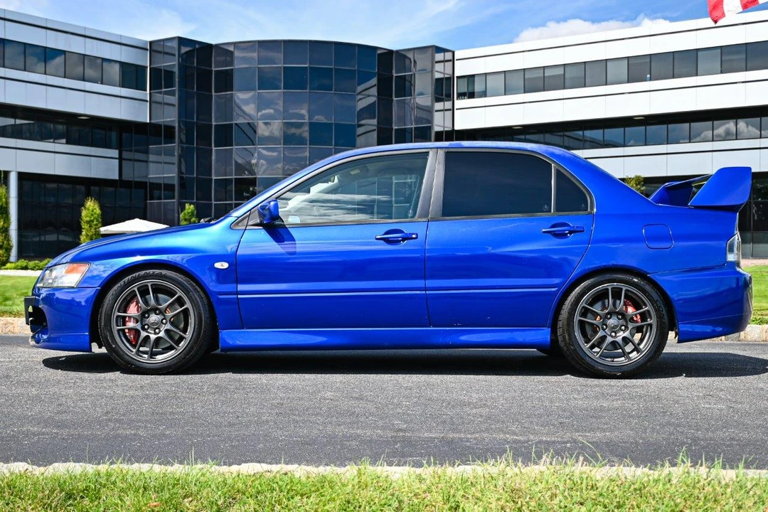 2006 Mitsubishi Lancer Evolution IX 8th Gen - Image 25 of 31