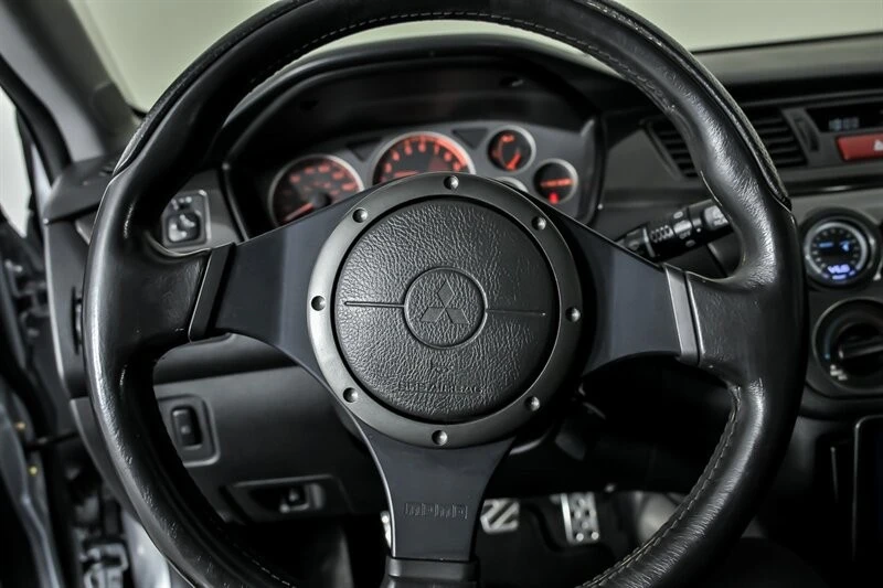 2006 Mitsubishi Lancer Evolution IX 8th Gen - Image 26 of 31