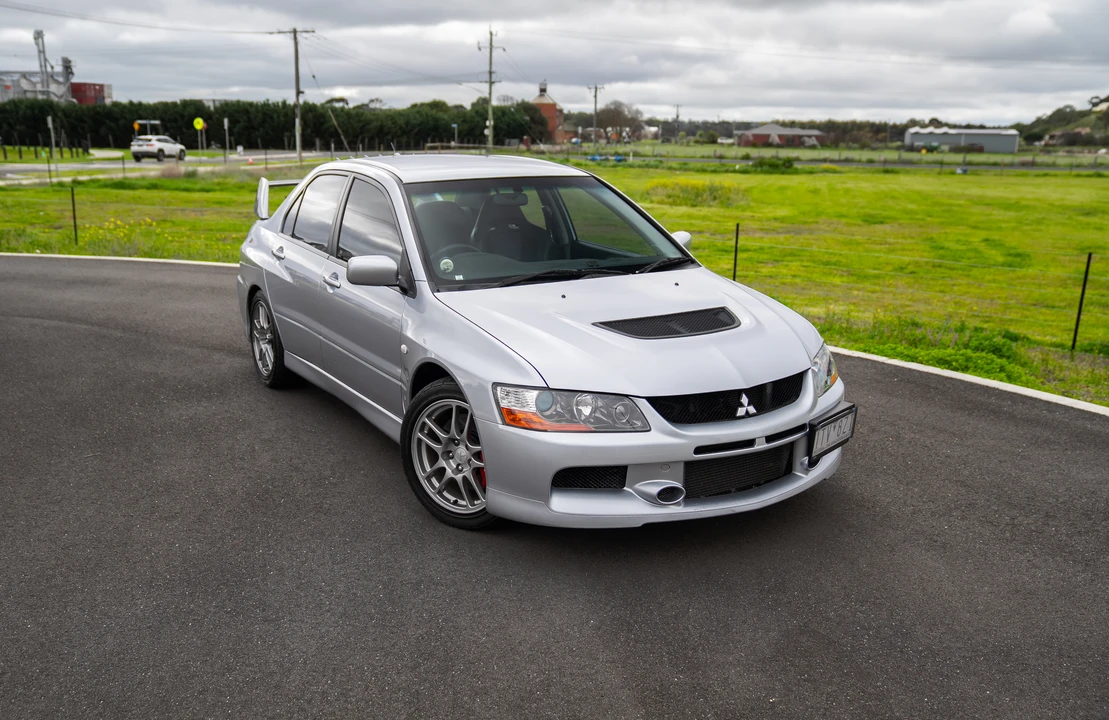 2006 Mitsubishi Lancer Evolution IX 8th Gen - Image 11 of 31