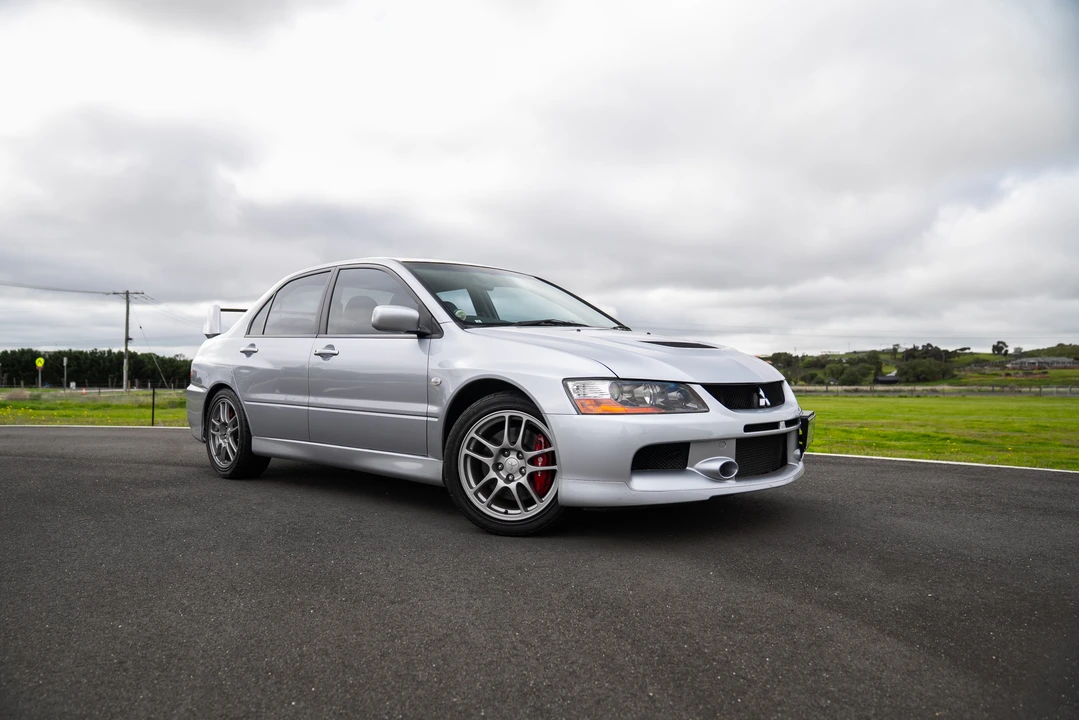 2006 Mitsubishi Lancer Evolution IX 8th Gen - Image 12 of 31