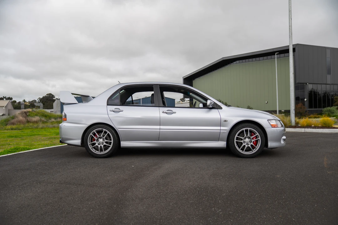 2006 Mitsubishi Lancer Evolution IX 8th Gen - Image 4 of 31
