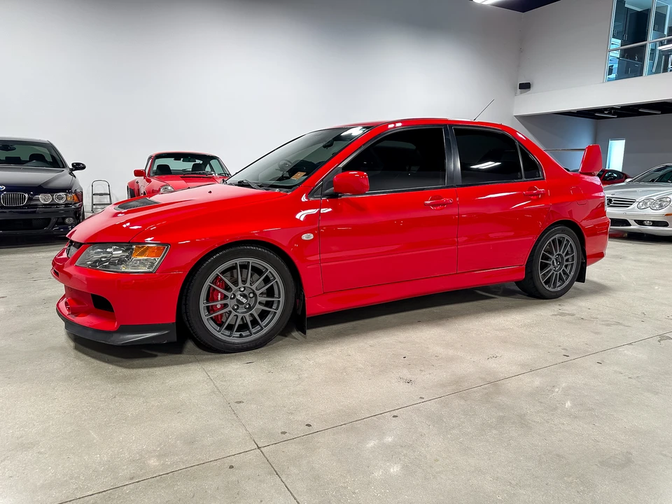 2006 Mitsubishi Lancer Evolution IX 8th Gen - Image 2 of 31