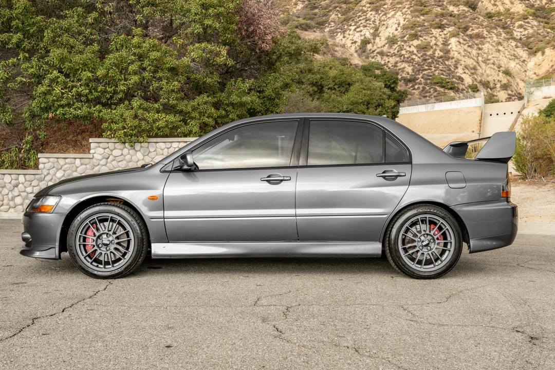 2006 Mitsubishi Lancer Evolution IX 8th Gen - Image 2 of 31