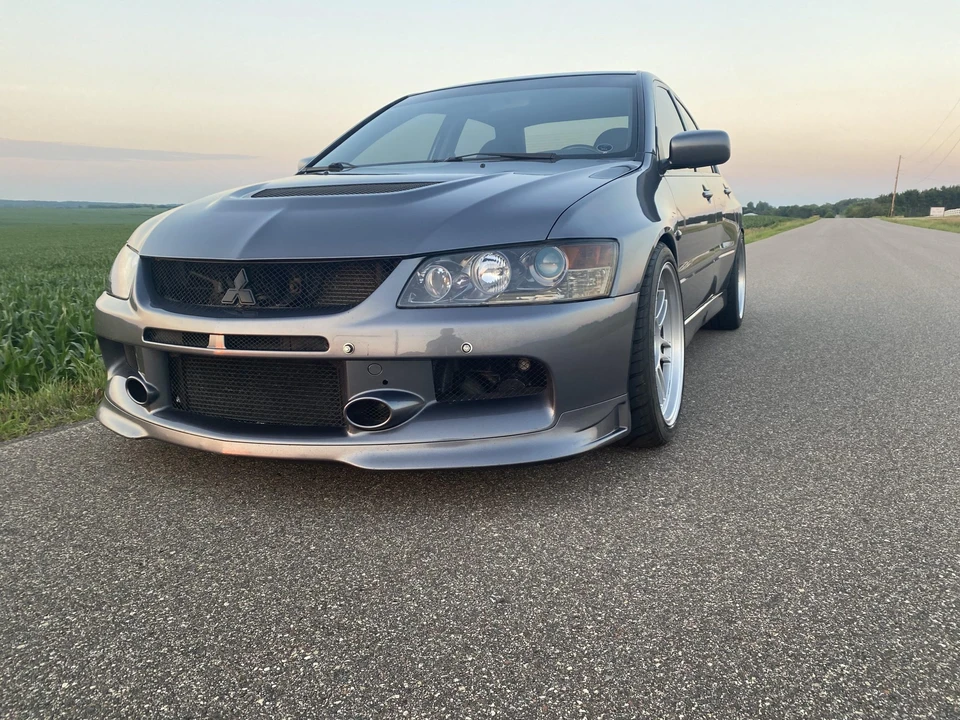 2006 Mitsubishi Lancer Evolution IX 8th Gen - Image 2 of 31