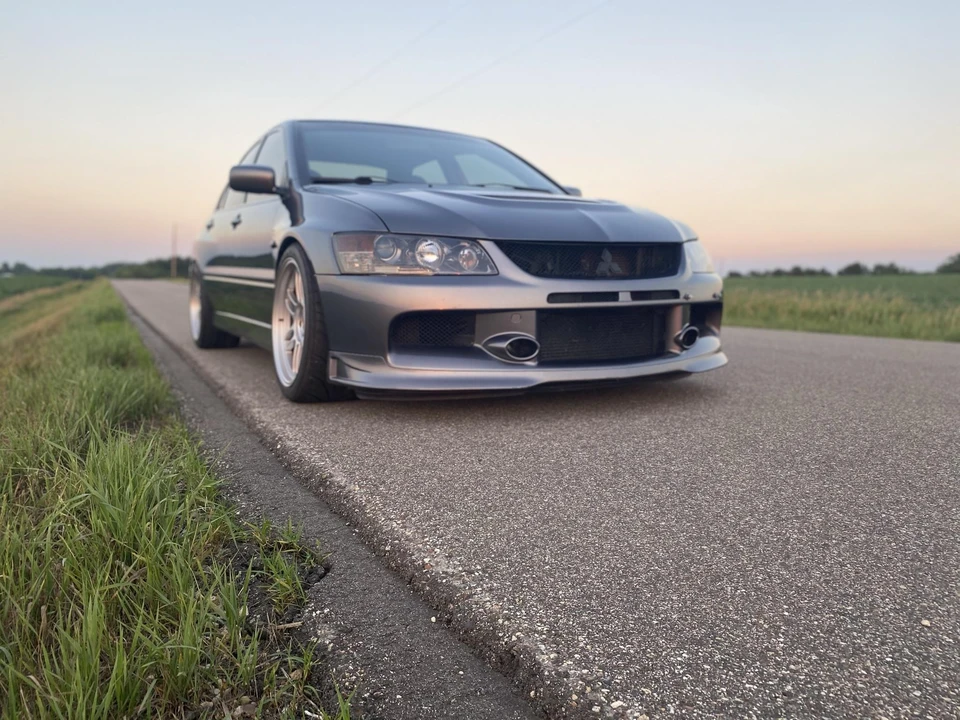 2006 Mitsubishi Lancer Evolution IX 8th Gen - Image 21 of 31