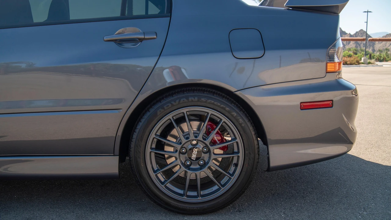 2006 Mitsubishi Lancer Evolution IX 8th Gen - Image 29 of 31