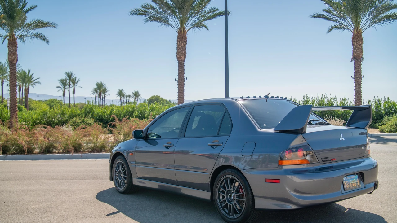 2006 Mitsubishi Lancer Evolution IX 8th Gen - Image 9 of 31