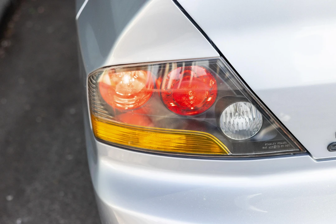 2006 Mitsubishi Lancer Evolution IX 8th Gen - Image 26 of 31