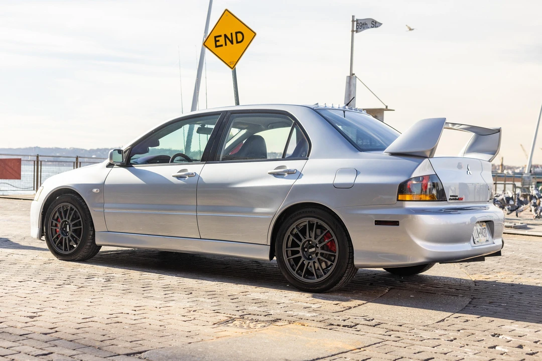 2006 Mitsubishi Lancer Evolution IX 8th Gen - Image 8 of 31