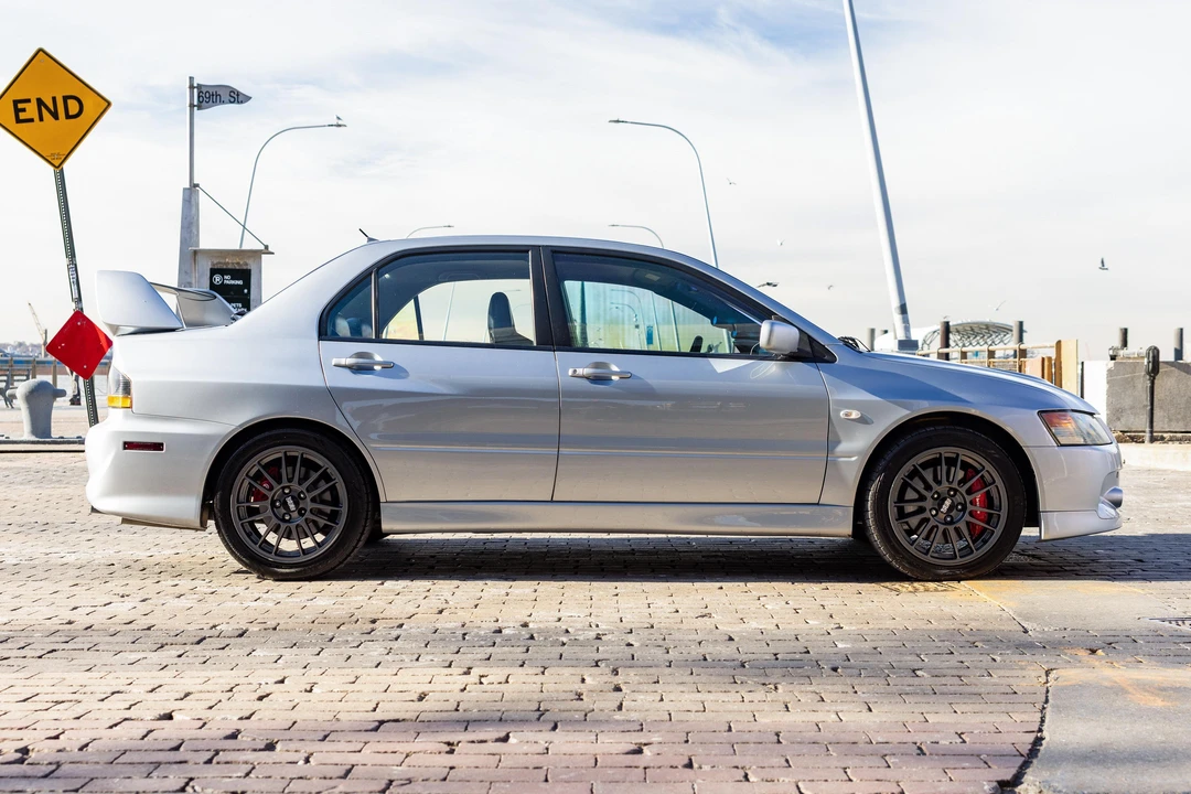 2006 Mitsubishi Lancer Evolution IX 8th Gen - Image 9 of 31