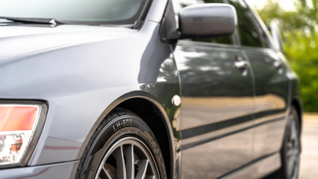 2006 Mitsubishi Lancer Evolution IX 8th Gen - Image 17 of 31