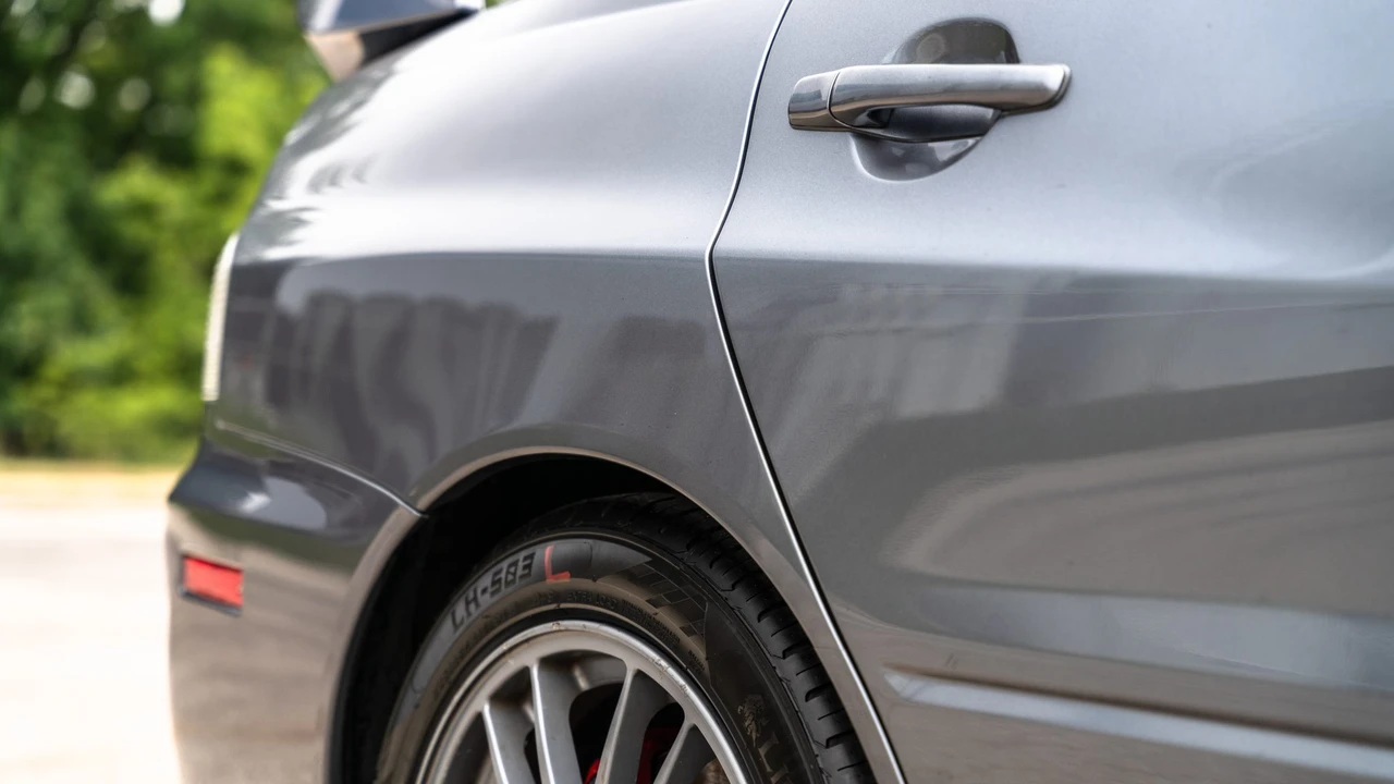 2006 Mitsubishi Lancer Evolution IX 8th Gen - Image 27 of 31
