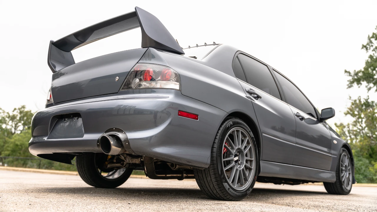 2006 Mitsubishi Lancer Evolution IX 8th Gen - Image 9 of 31