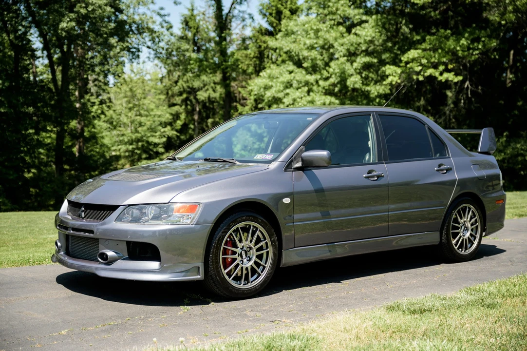 2006 Mitsubishi Lancer Evolution IX 8th Gen - Image 2 of 31