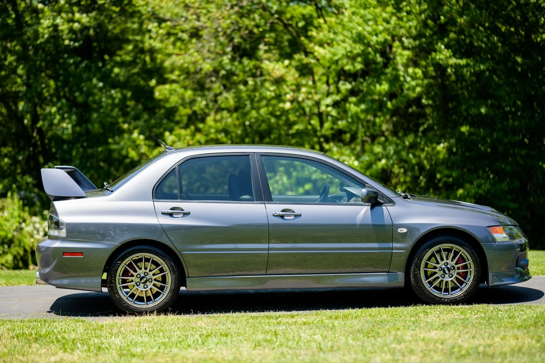 2006 Mitsubishi Lancer Evolution IX 8th Gen - Image 25 of 31