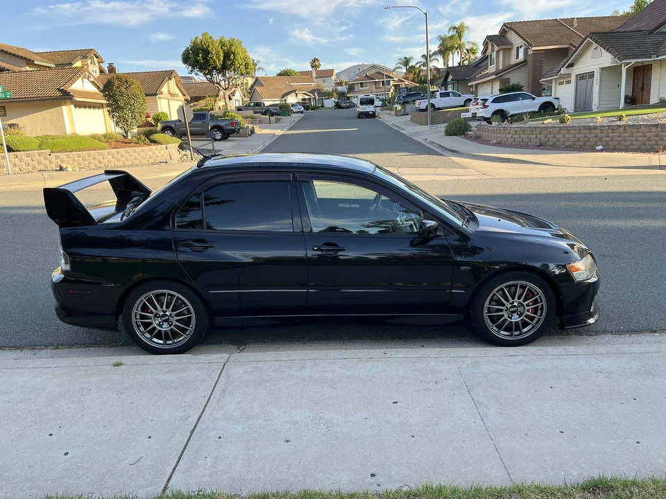 2006 Mitsubishi Lancer Evolution IX 8th Gen - Image 17 of 31