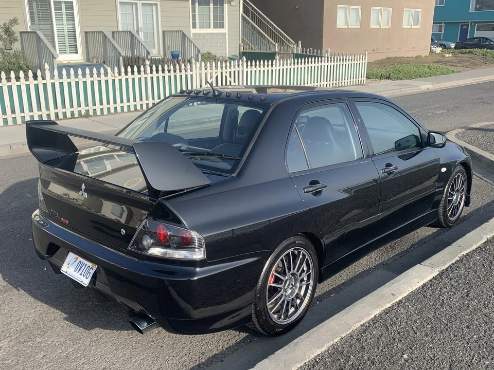 2006 Mitsubishi Lancer Evolution IX 8th Gen - Image 18 of 19