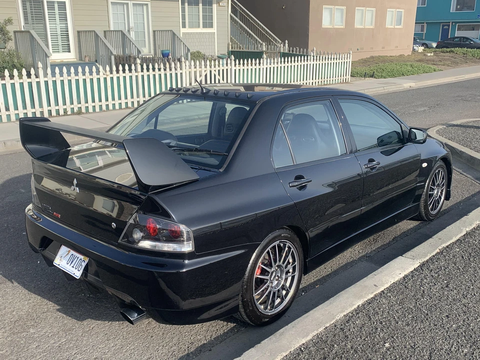 2006 Mitsubishi Lancer Evolution IX 8th Gen - Image 17 of 19