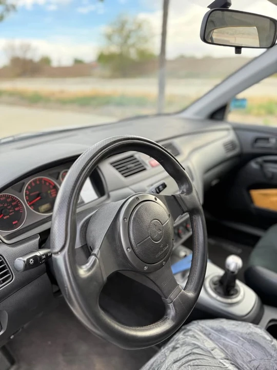 2006 Mitsubishi Lancer Evolution IX 8th Gen - Image 18 of 19